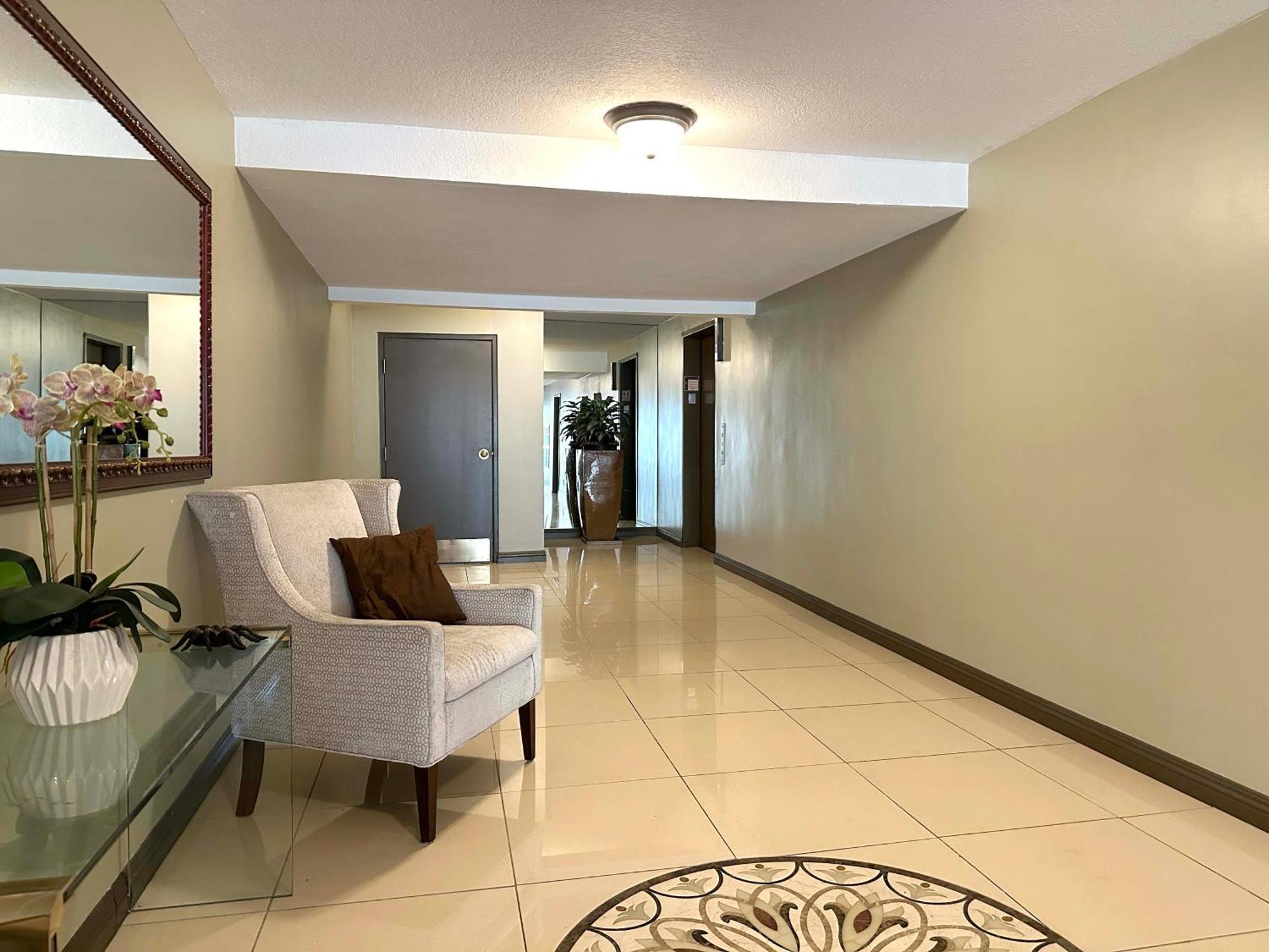 1 Bd Condominium Near Sunset Blvd Los Angeles Eksteriør billede